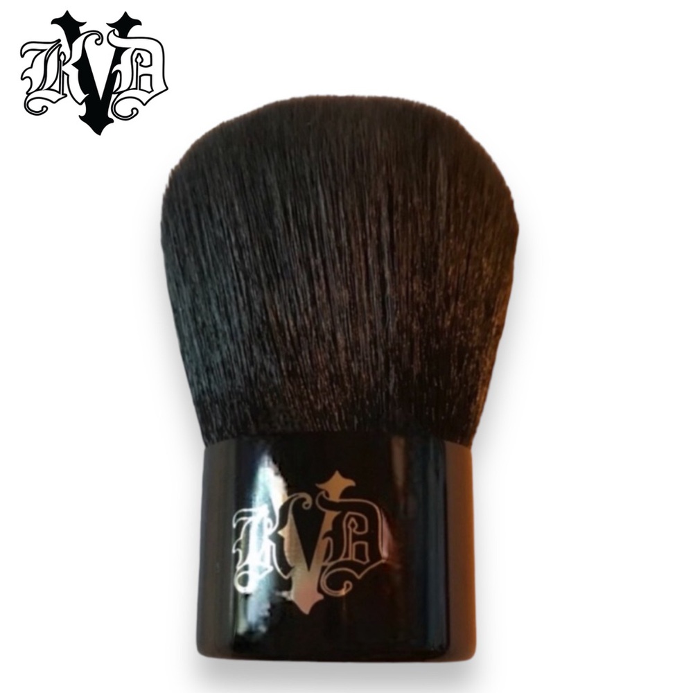 Kat Von D Kabuki Brush